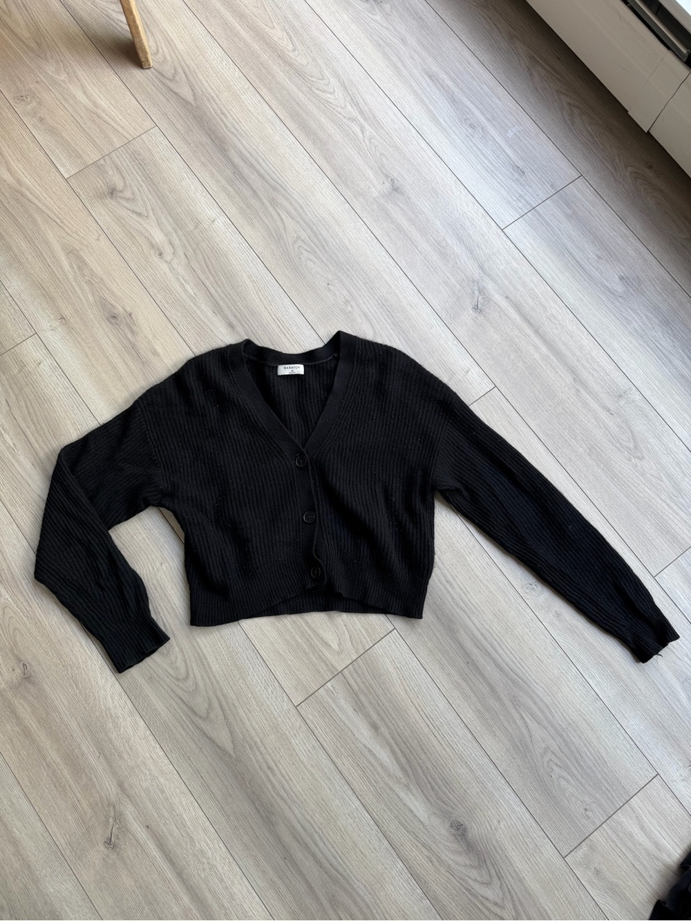 Aritzia 100% Cashmere Black Cardigan Size XS